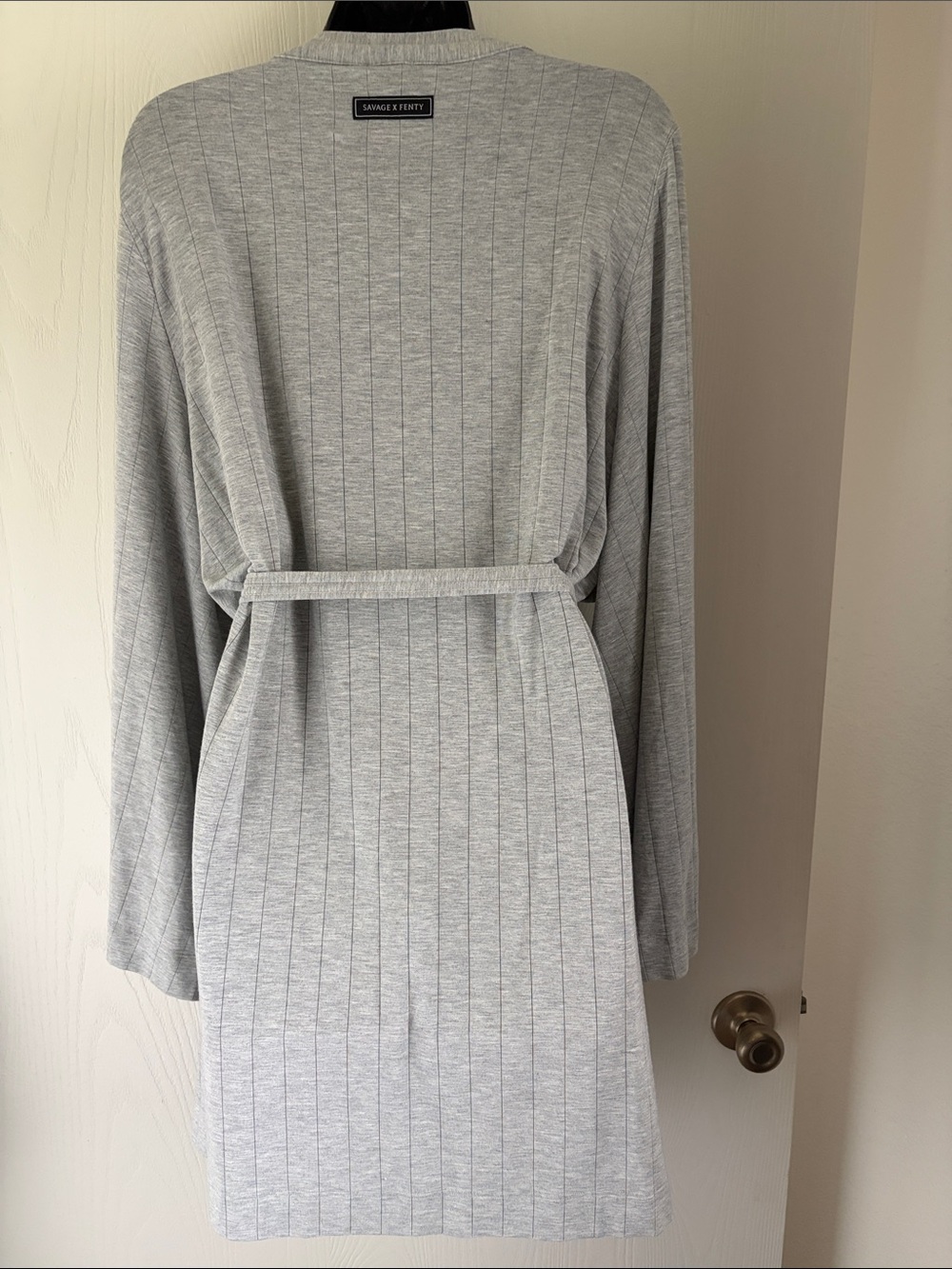 Savage X Fenty Robe - Picture 6 of 11